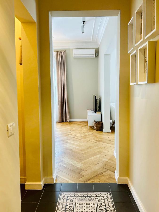 Ultracentral Lux Boutique 1Br Ap Near Subway بوخارست المظهر الخارجي الصورة