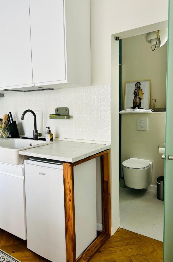 Ultracentral Lux Boutique 1Br Ap Near Subway بوخارست المظهر الخارجي الصورة